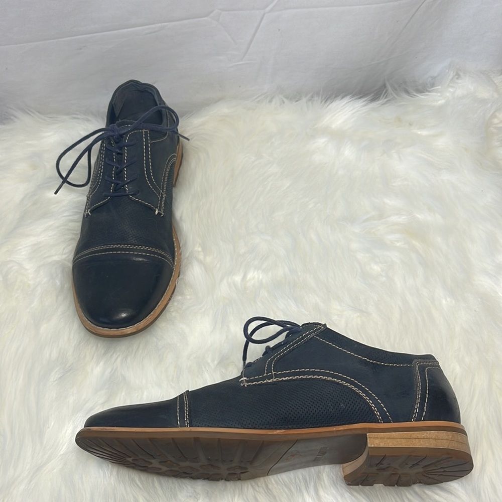 Steve Madden‎ Chay Navy Leather Cap Toe Lace Up Oxfords Sz 9